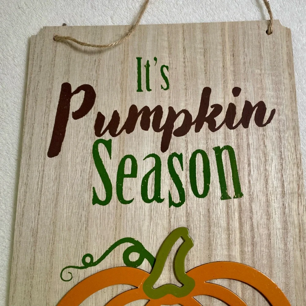 NWT It’s Pumpkin Season 3 D Pumpkin Hanging Wall Sign